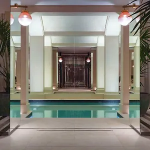 Les Jardins Du Faubourg & By Shiseido Отель